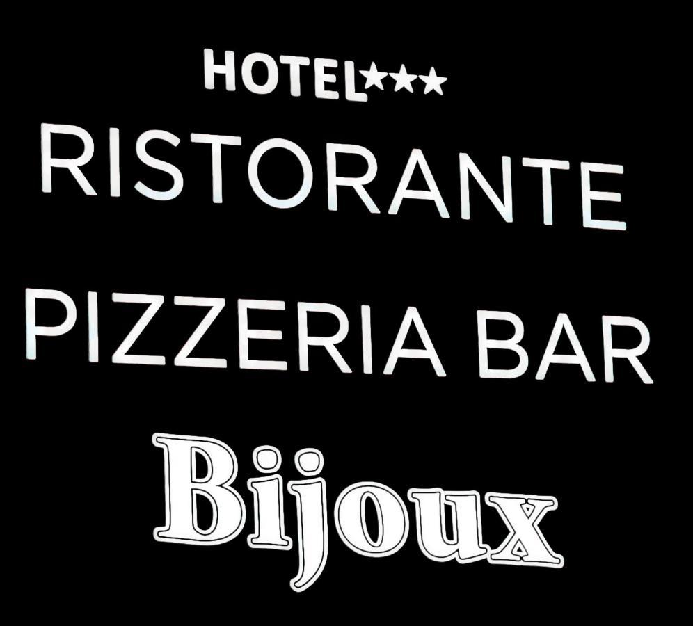 Hotel Bijoux Pozzolo Formigaro Extérieur photo
