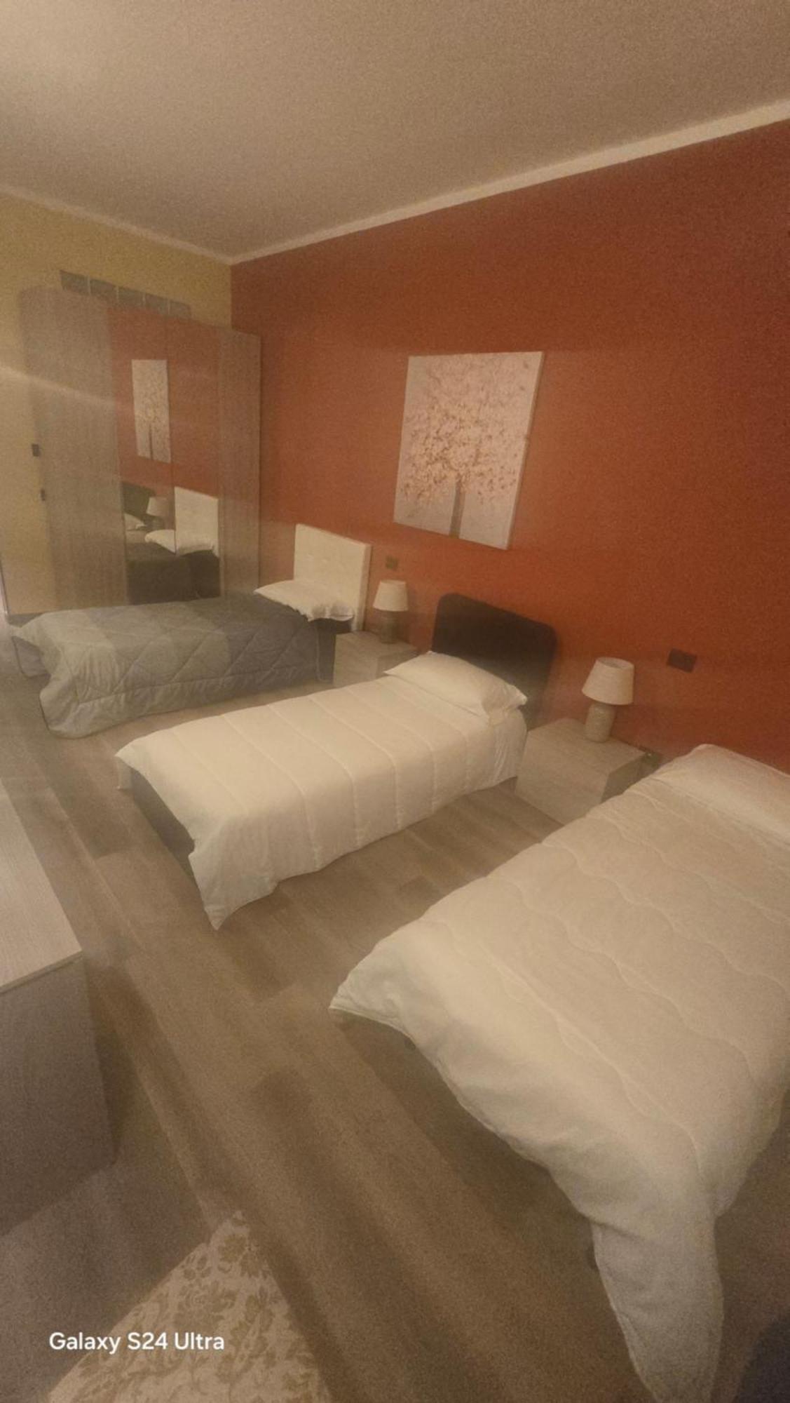 Hotel Bijoux Pozzolo Formigaro Chambre photo